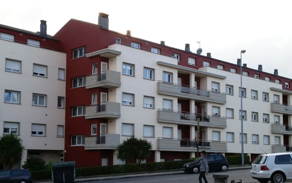 bloque de vivivendas en acea olga